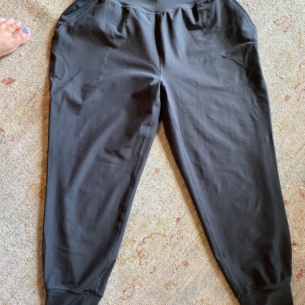 Old Navy Rust Track Pants - Picture 4 of 7